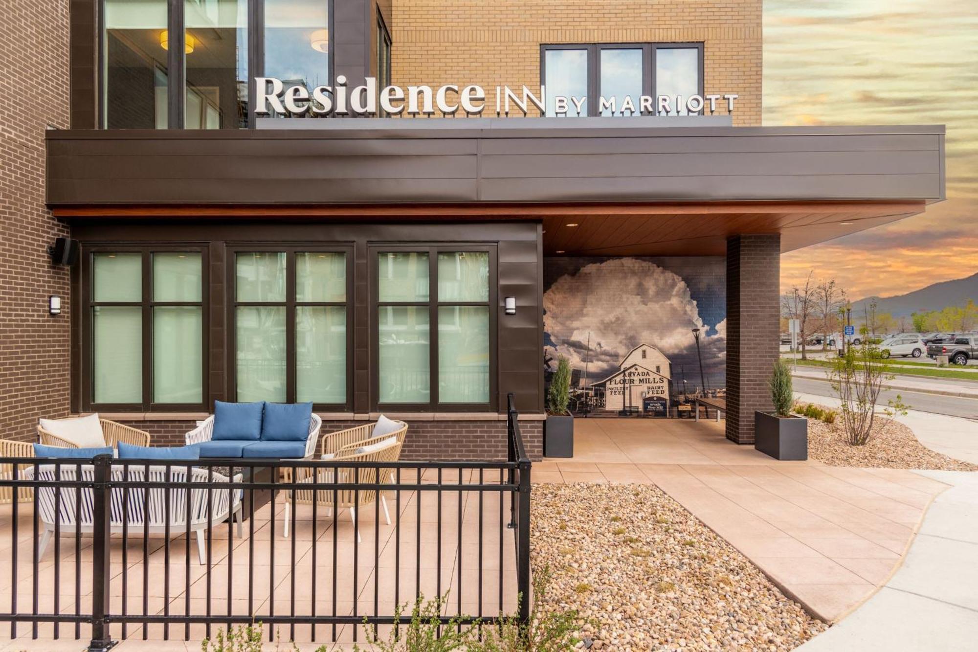 Residence Inn By Marriott Arvada Denver West Exterior photo